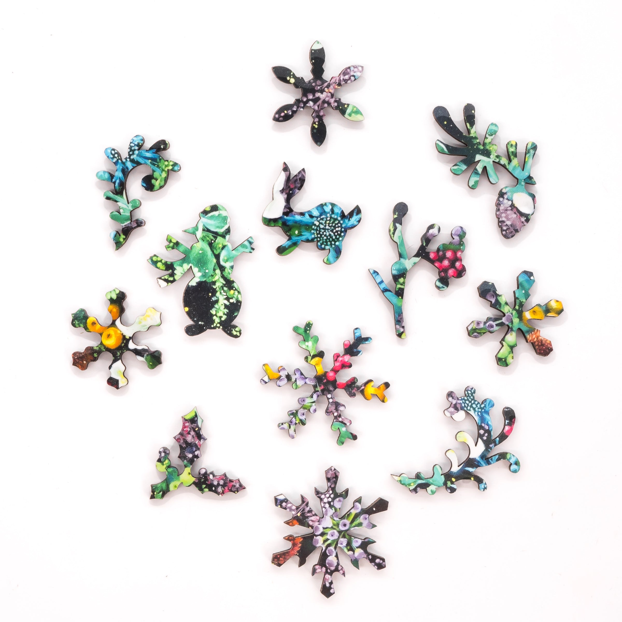 Christmas Bouquet (50 Piece Mini Wooden Jigsaw Puzzle) - Nautilus Puzzles - Wooden Jigsaw Puzzles For Adults