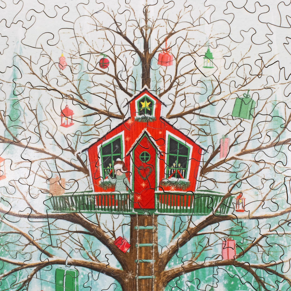 Christmas Treehouse (200 Piece Wooden Jigsaw Puzzle) - Nautilus Puzzles - Wooden Jigsaw Puzzles For Adults