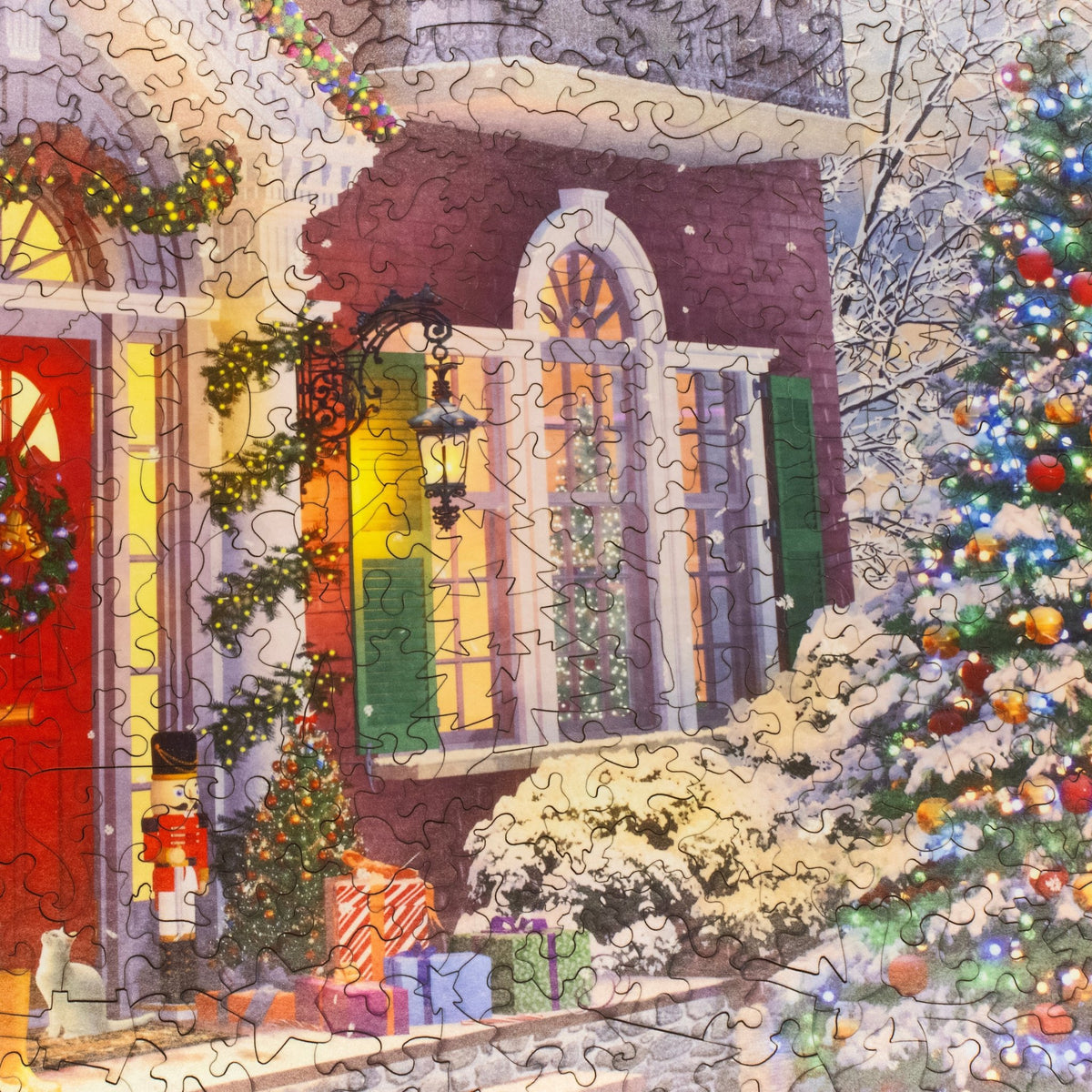 Decked Out for the Holidays (475 Piece Wooden Jigsaw Puzzle) - Nautilus Puzzles - Wooden Jigsaw Puzzles For Adults