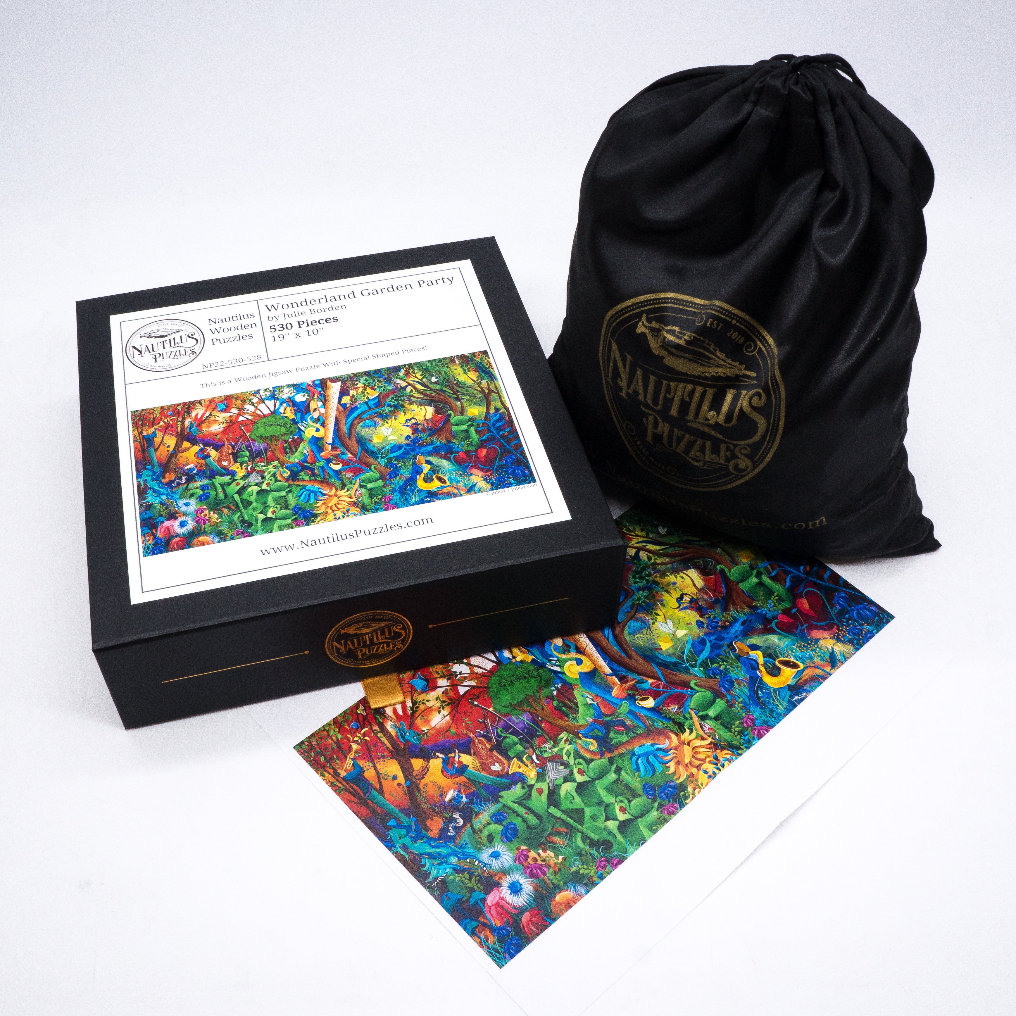 東京ディズニーシー Nautilus コレクターズエディション Alice in Wonderland - 425 Piece Wooden Jigsaw Puzzle | Nautilus