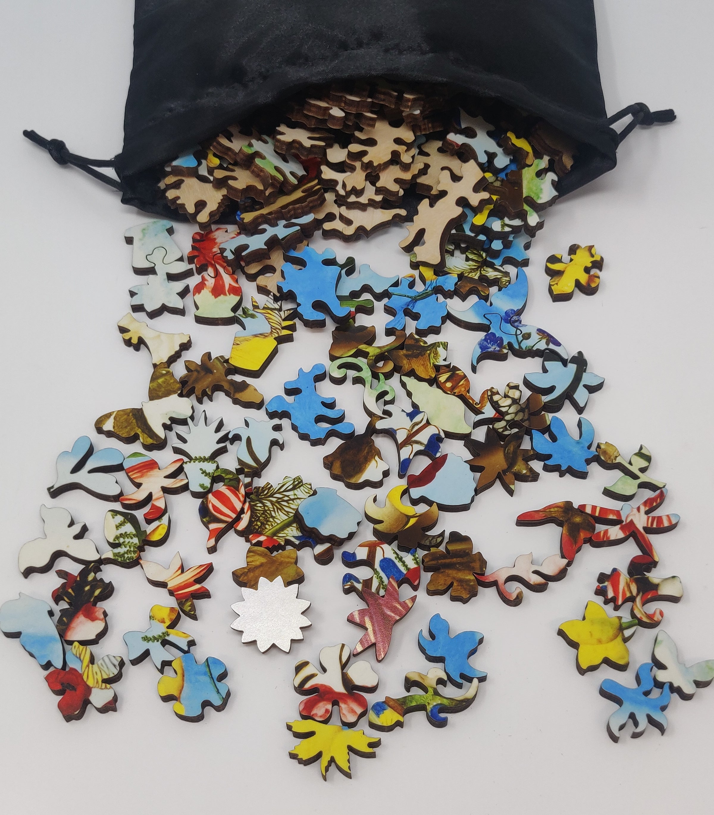Bouquet of Flowers by Ambrosius Bosschaert (220 Piece Wooden Jigsaw Puzzle) | Nautilus Puzzles, Wooden Jigsaw Puzzles for Adults