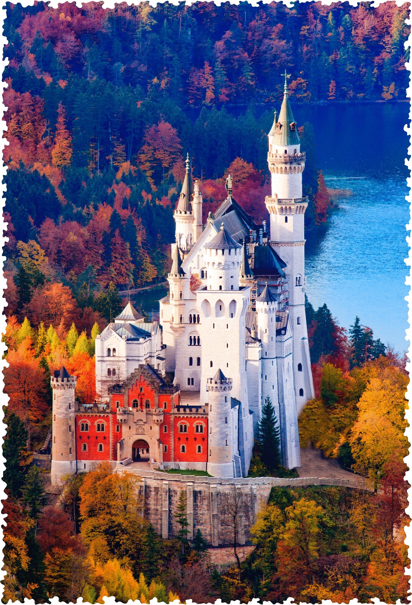 Neuschwanstein in Autumn (224 Piece Wooden Jigsaw Puzzle