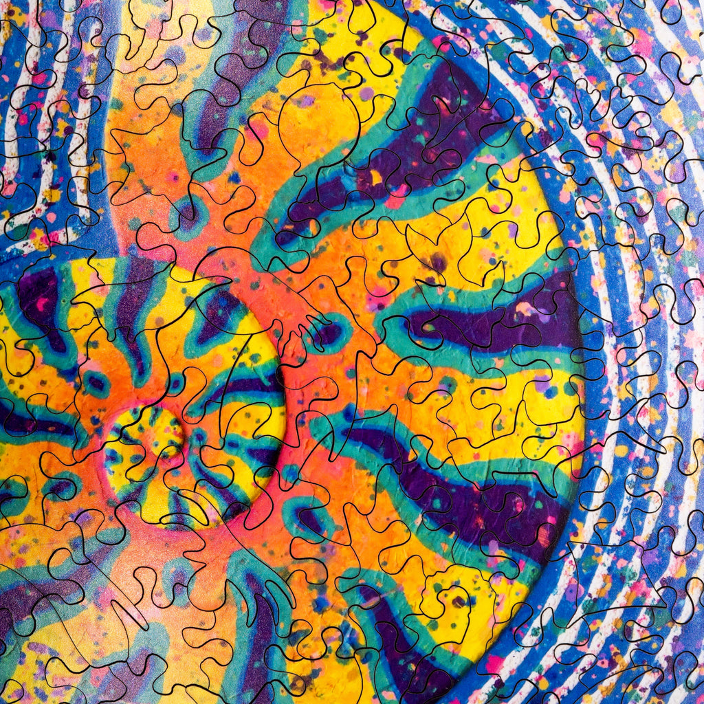 Nautilus Rainbow (150 Piece Wooden Jigsaw Puzzle)