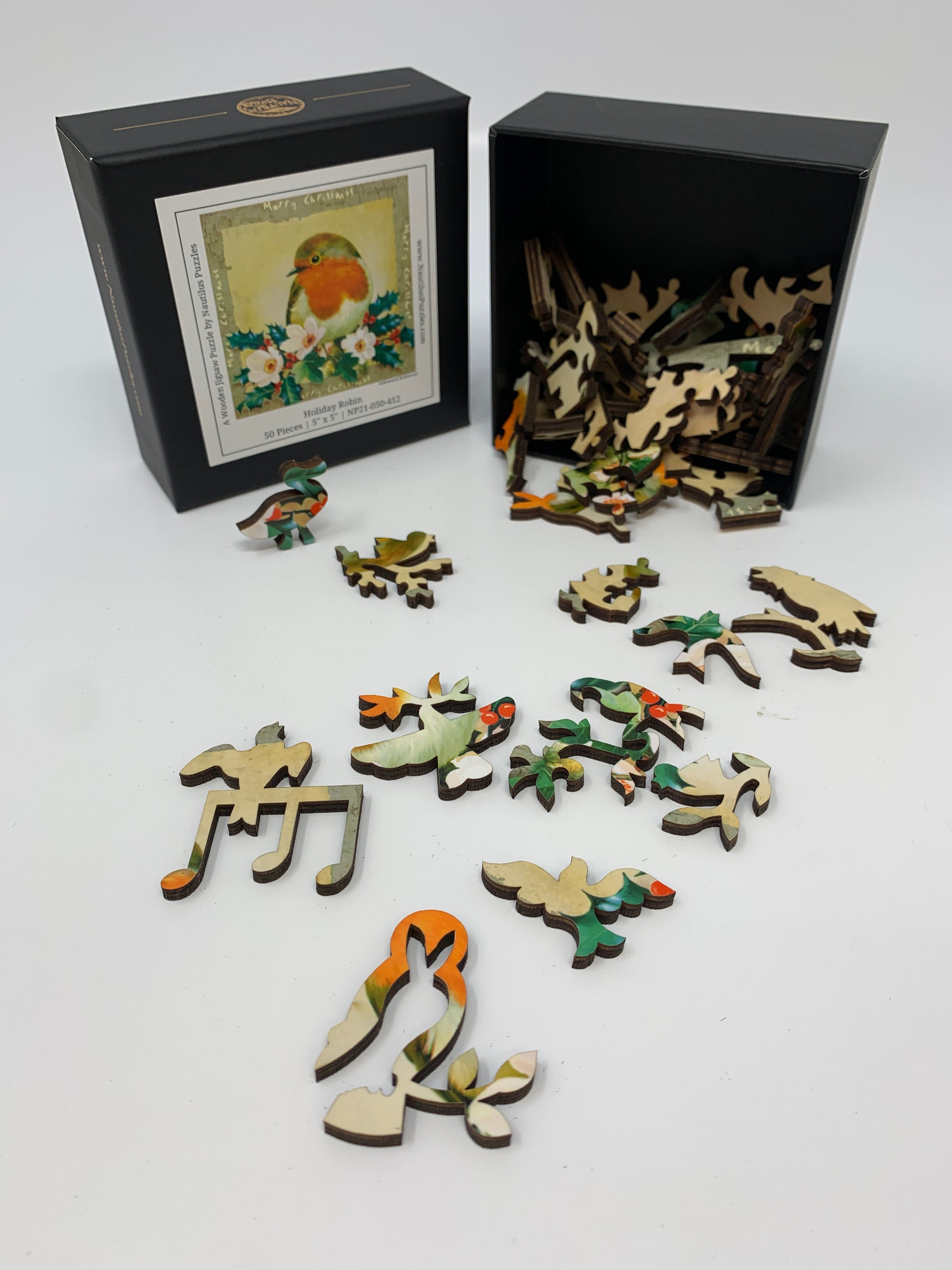 Holiday Robin (50 Piece Mini Christmas Wooden Jigsaw Puzzle) - Nautilus Puzzles - Wooden Jigsaw Puzzles For Adults