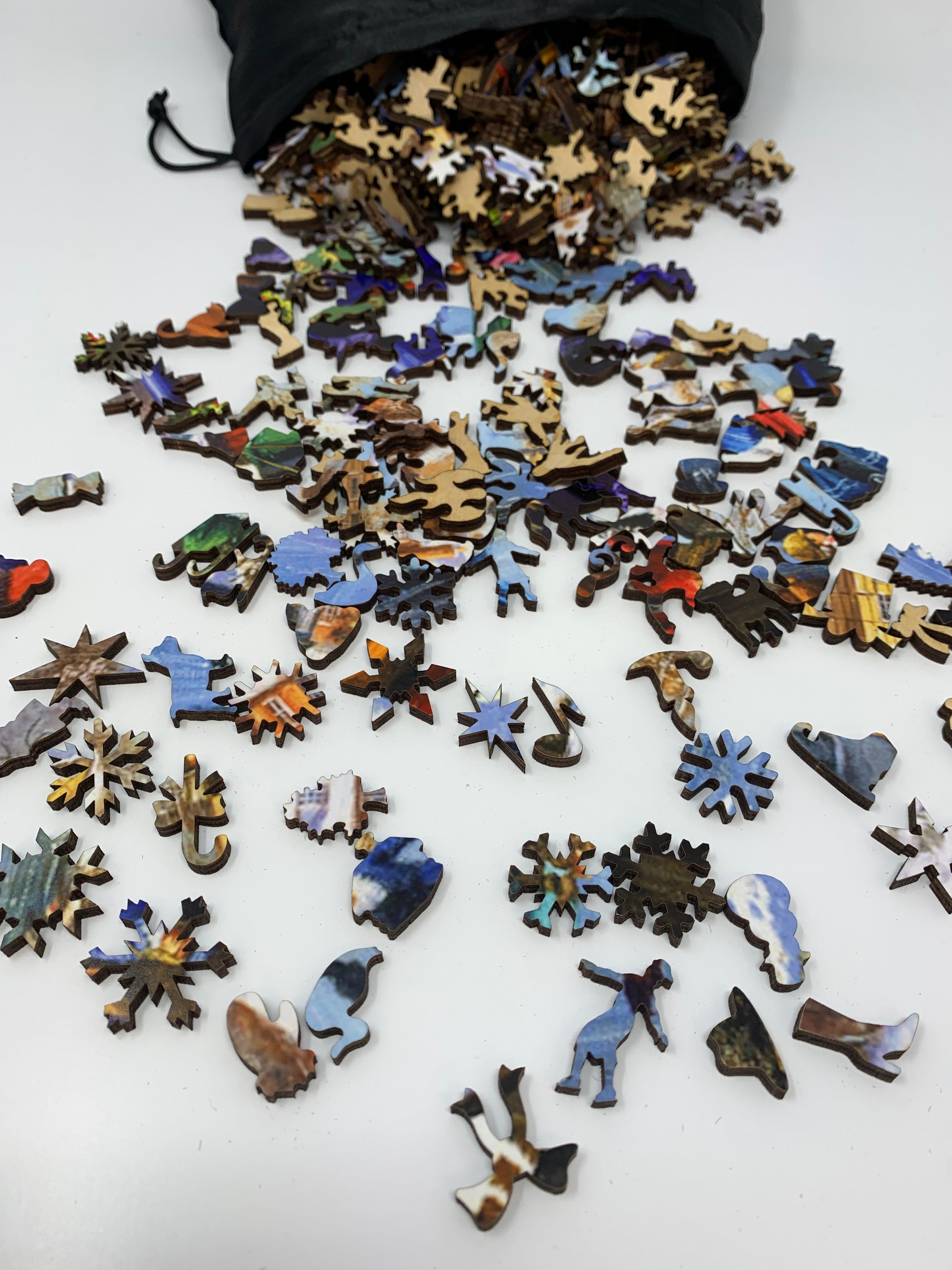 Skating at the Manor House (604 Piece Wooden Christmas Jigsaw Puzzle) - Nautilus Puzzles - Wooden Jigsaw Puzzles For Adults