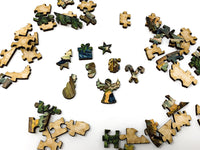 Santa At The Gate (Victorian Santa 3) (51 Pieces) Mini Christmas Wooden Jigsaw Puzzle - Nautilus Puzzles - Wooden Jigsaw Puzzles For Adults